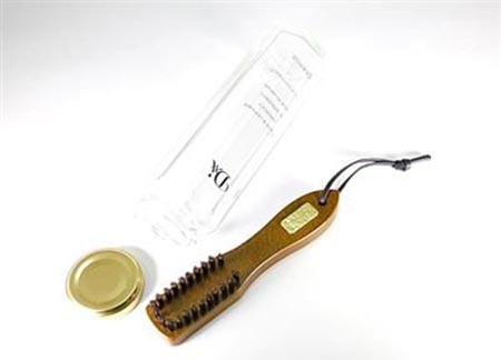 LINT REMOVAL BRUSH
