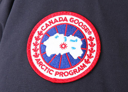 CANADA GOOSE　ロゴ