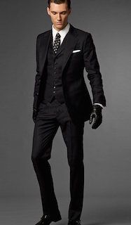 スーツ　黒