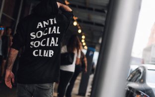 anti social social club　パーカー