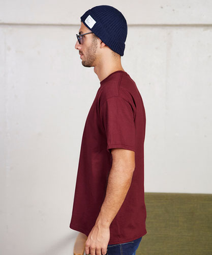 FRUIT OF THE LOOM　Tシャツ